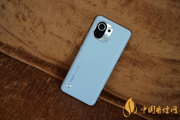 小米11玻璃版和素皮版選哪款-優缺點詳情分析介紹